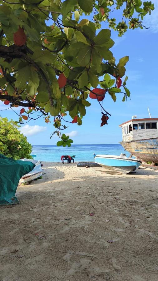 Bird Beak Beach Hotel Omadhoo Екстериор снимка